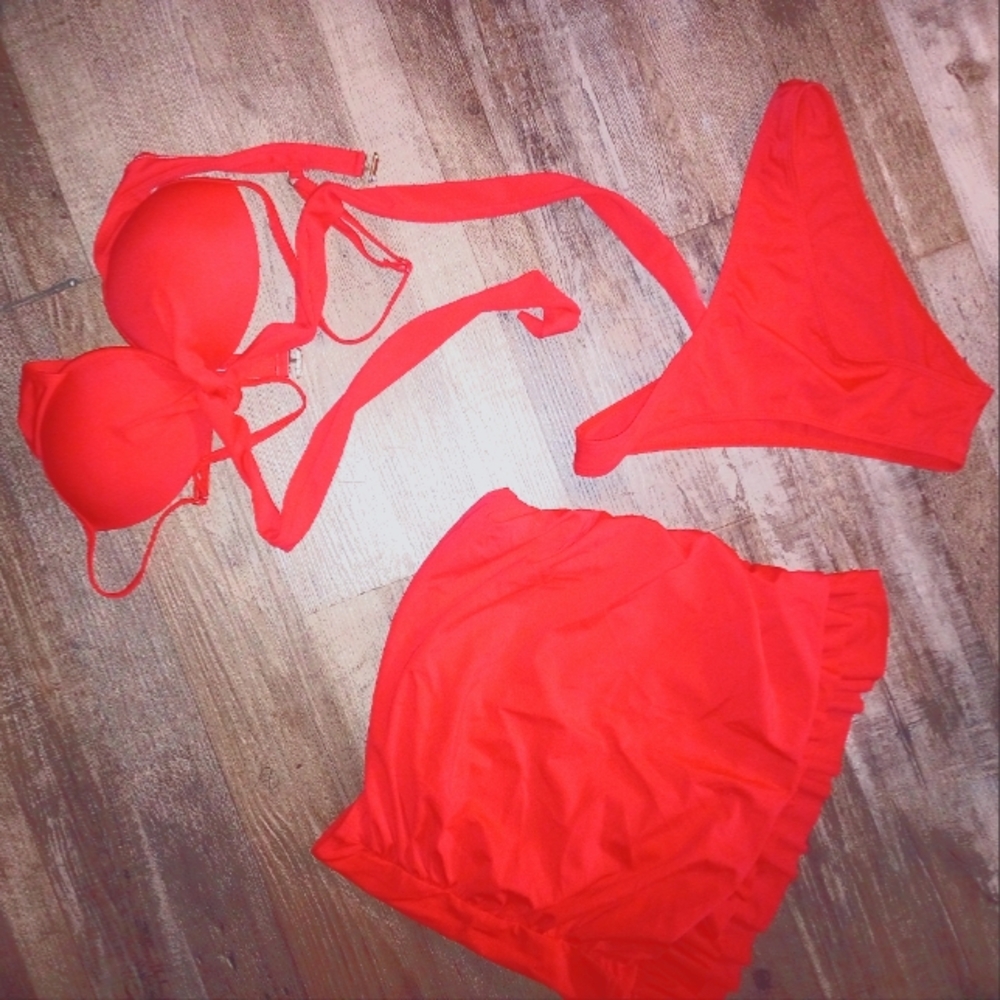Bathing suit